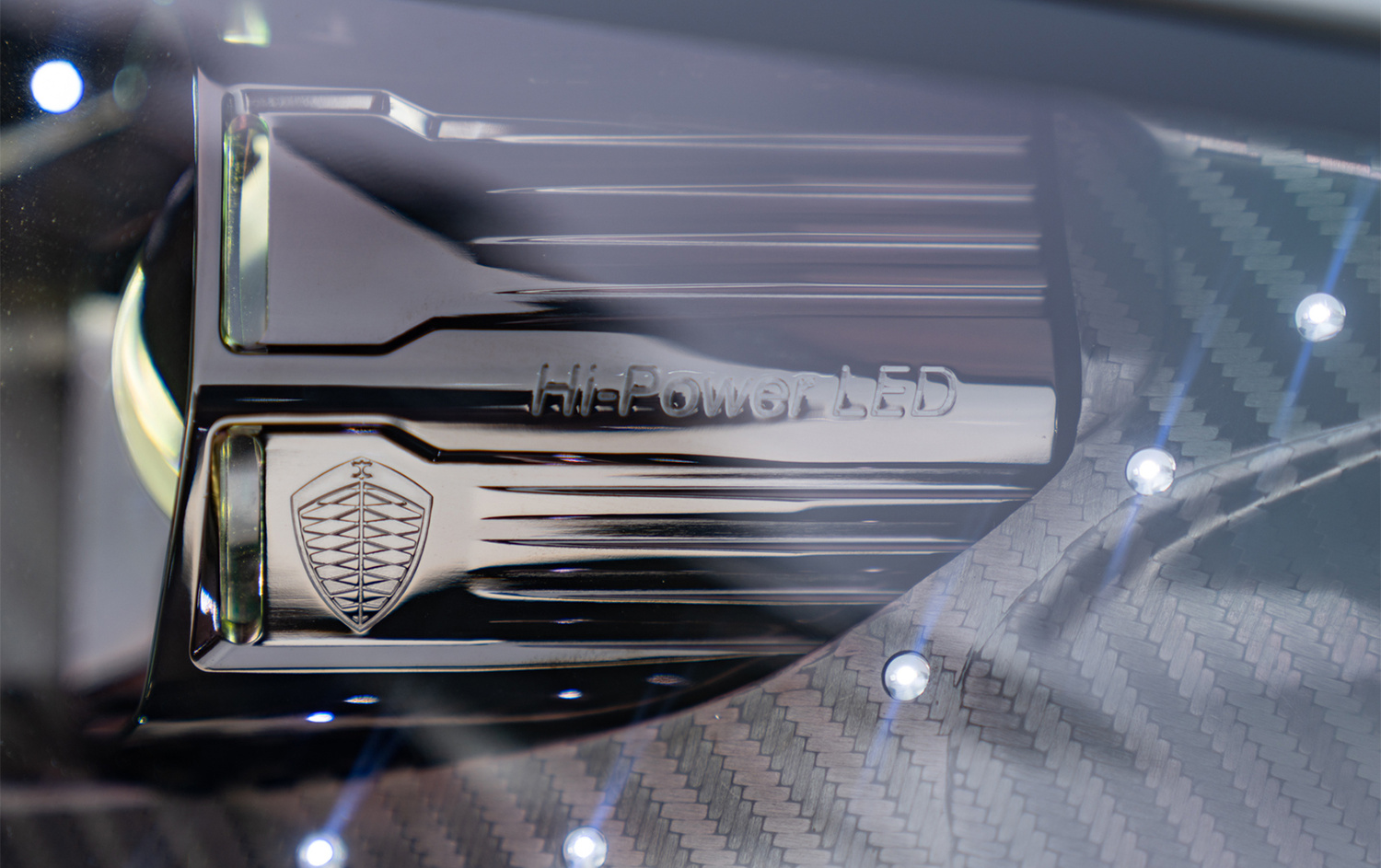 1590x1000