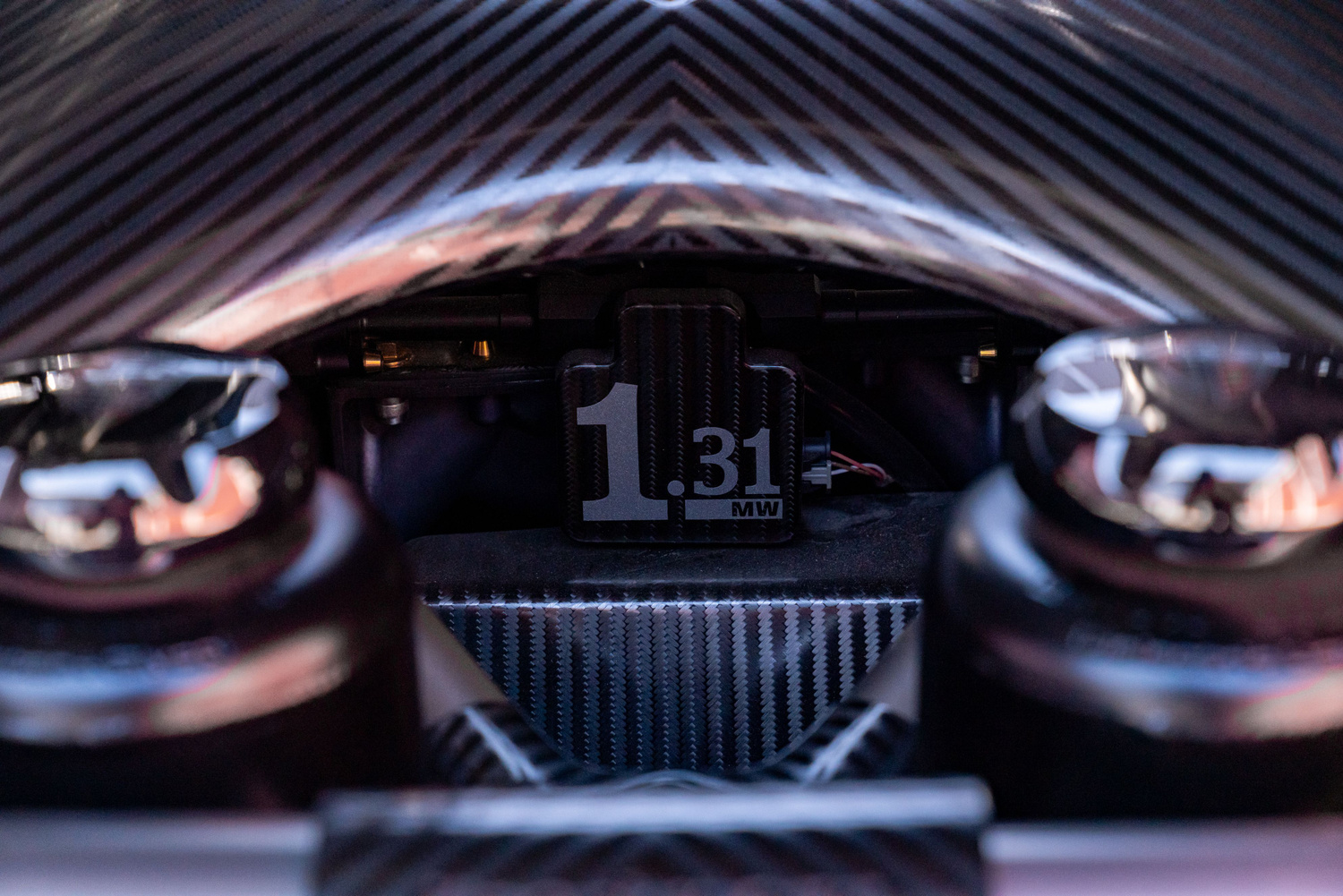 3976x2652