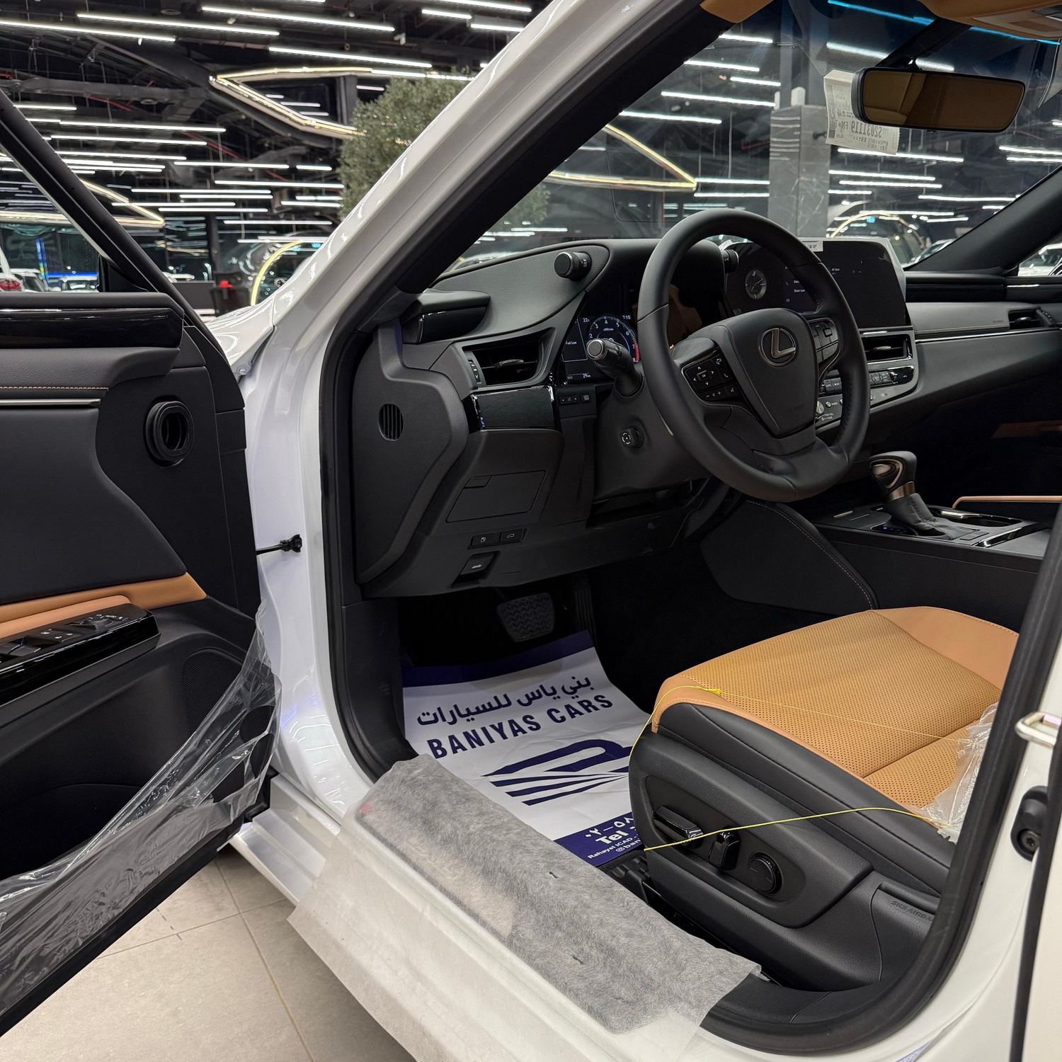 لكزس ES ES 350 2025 — الصورة 7 من 9
