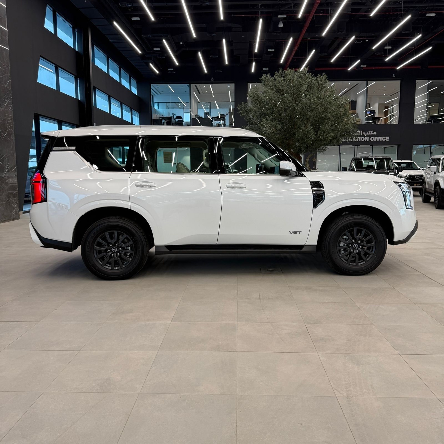 نيسان باترول LE T2 2026 — الصورة 4 من 9