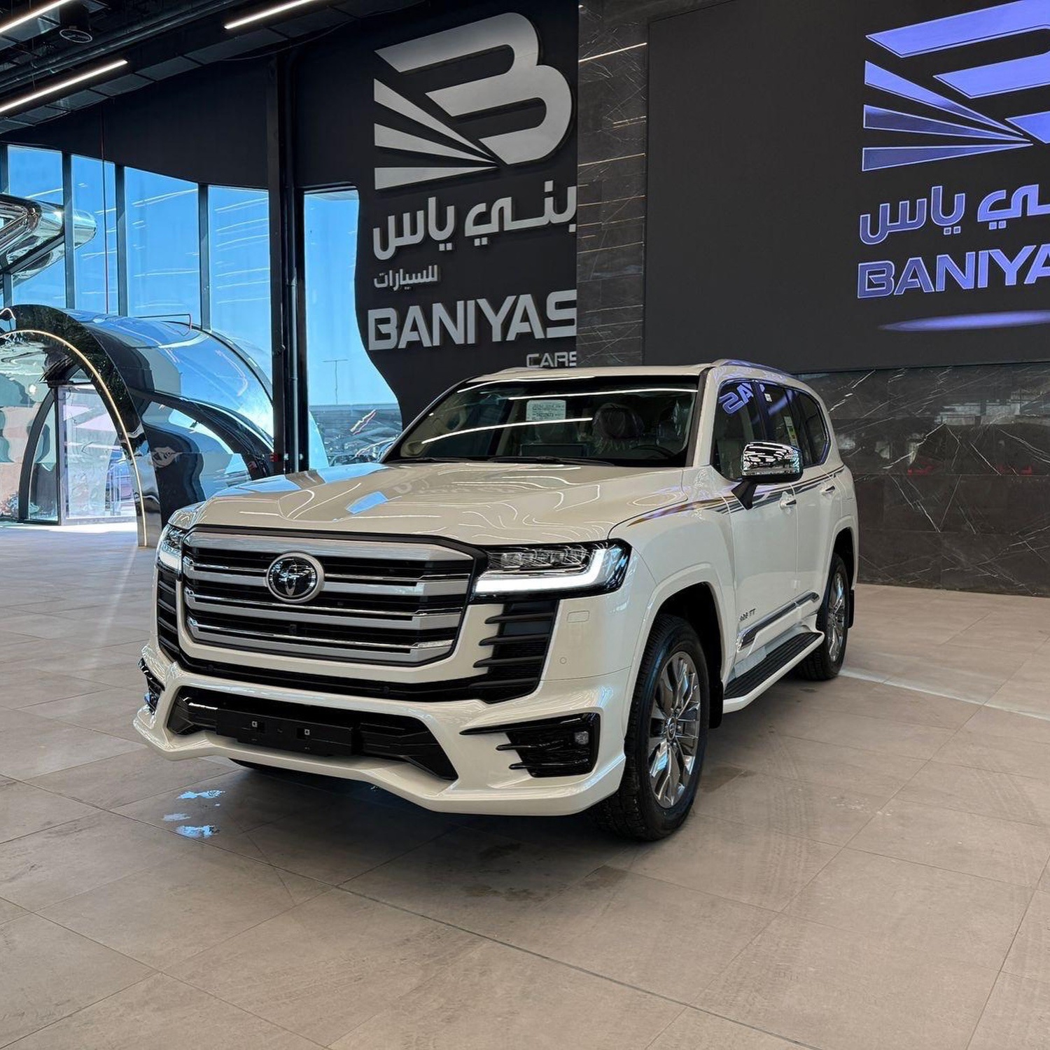 تويوتا لاند كروزر VXR (7 seats) 2026 — الصورة 3 من 8