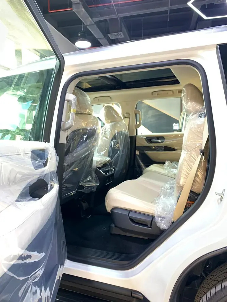 نيسان باترول LE T2 2026 — الصورة 9 من 15