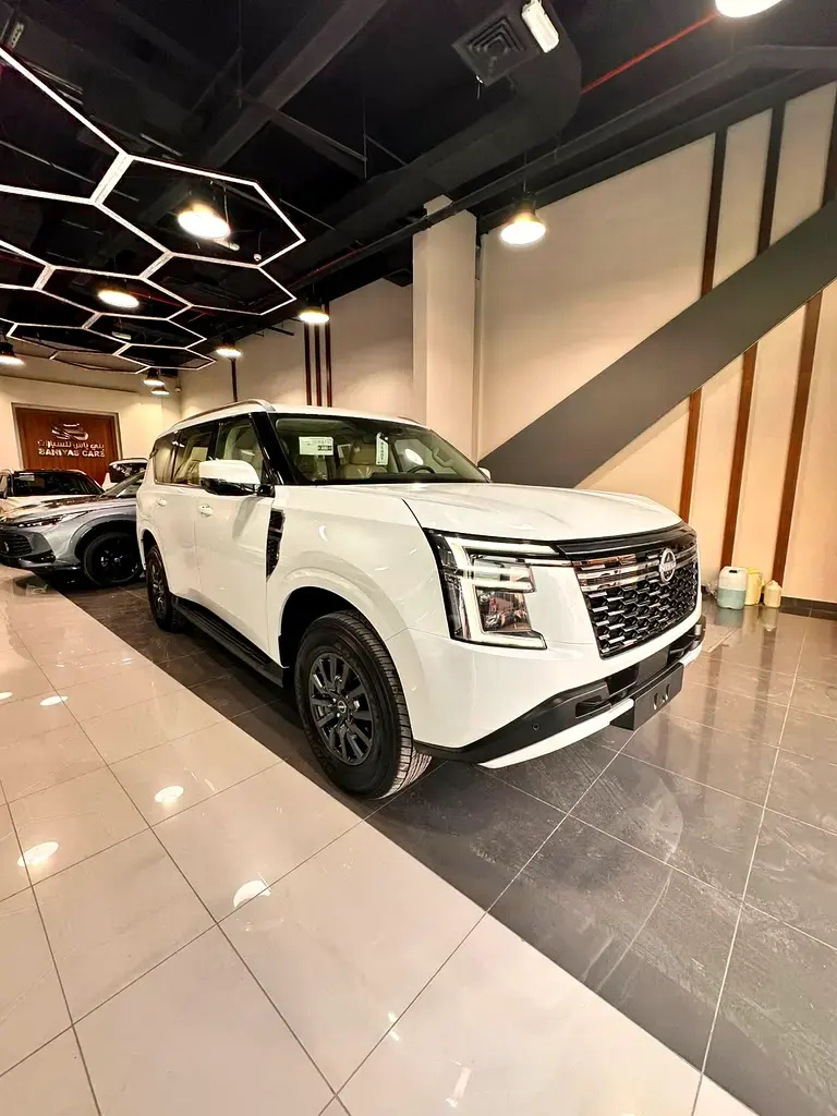 نيسان باترول SE T2 2026 — الصورة 2 من 15