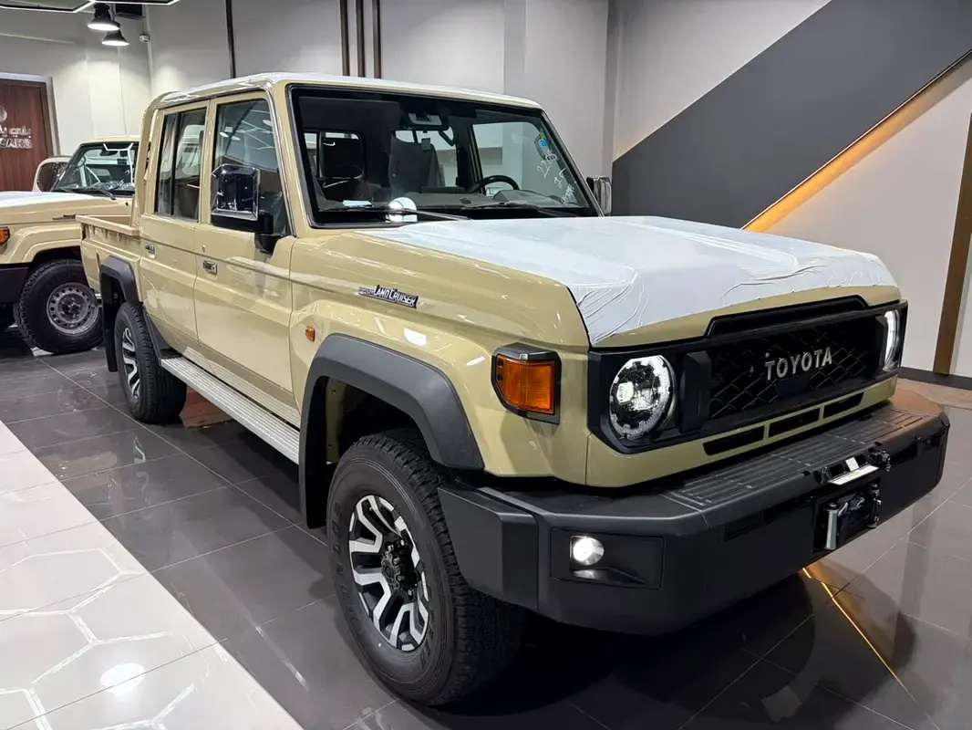 تويوتا لاند كروزر 70 LC79 LX double cab 2026 — الصورة 3 من 20