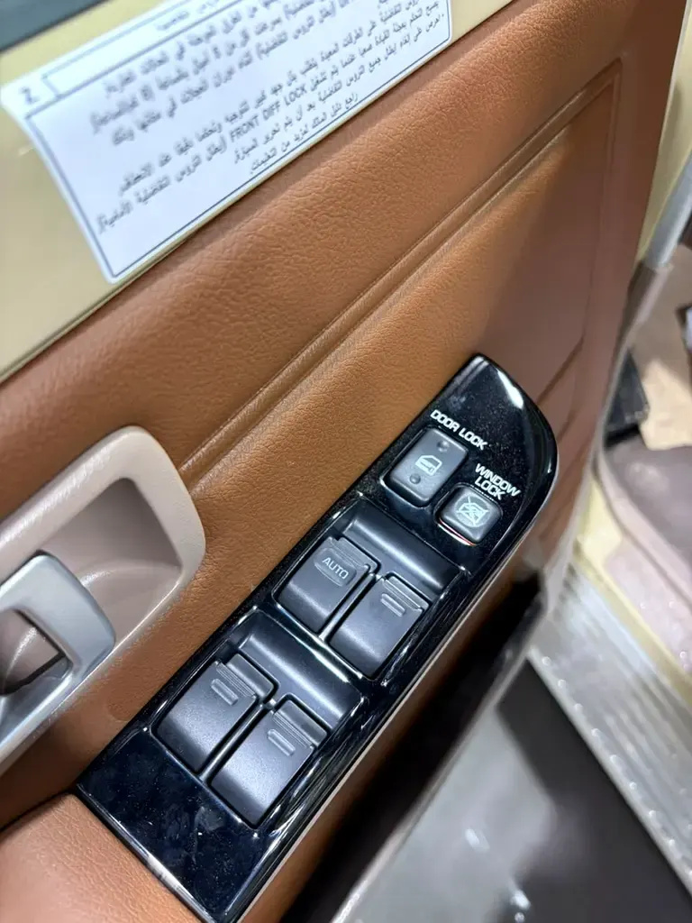 تويوتا لاند كروزر 70 LC79 LX double cab 2026 — الصورة 14 من 20