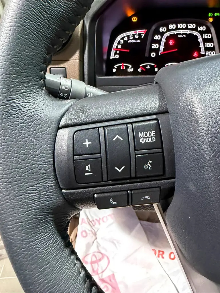 تويوتا لاند كروزر 70 LC79 LX double cab 2026 — الصورة 17 من 20