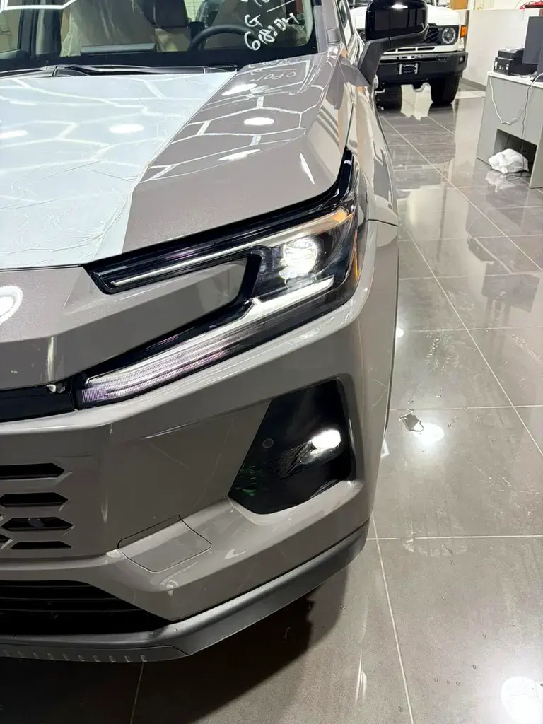 تويوتا راف فور XLE Hybrid 2026 — الصورة 18 من 20
