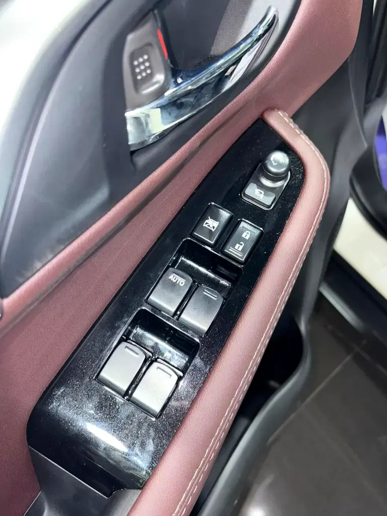 Toyota Urban Cruiser 2026 — Photo 16 of 20