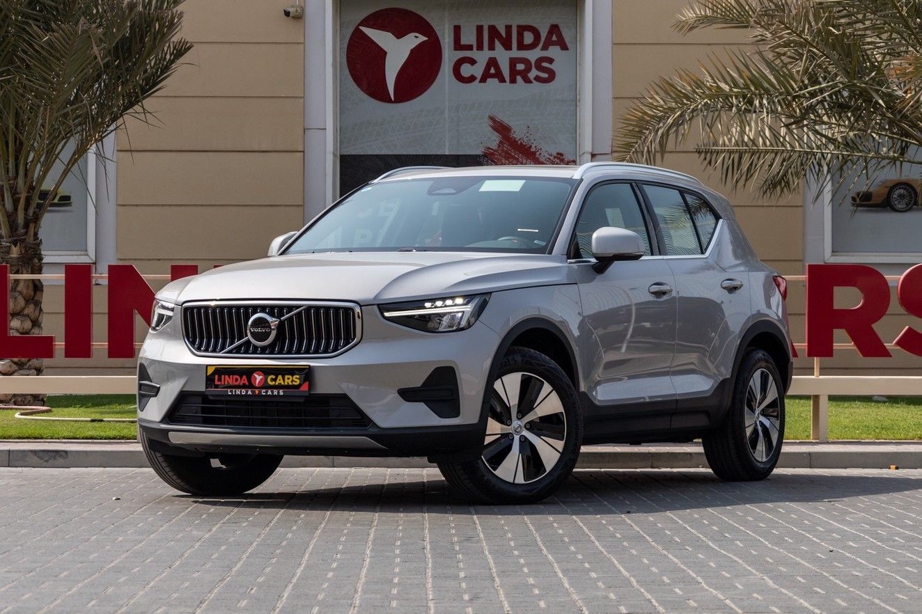 Volvo XC40 2024 из ОАЭ — купить под ключ